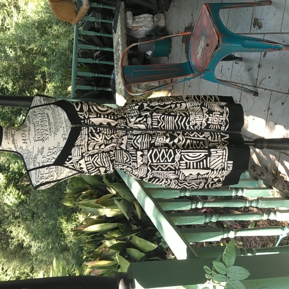 Forever 21 Dresses & Skirts - Womens Forever 21 tribal  print mini sundress size medium NWOT